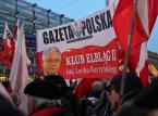 "Byłeś w ZOMO, jesteś w KODzie...". Marsz KOD spotkał się z kontrmanifestacją
