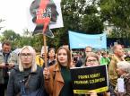 Projekt "Zatrzymaj aborcję" w komisji. Przed budynkiem Sejmu trwają protesty