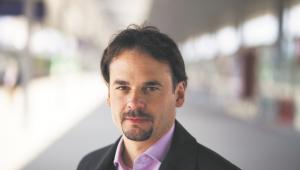 Dr Jakub Majewski prezes fundacji Pro Kolej