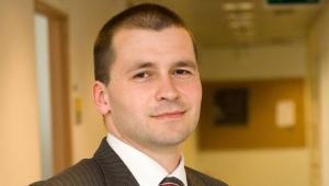 Artur Radwan, dziennikarz działu praca